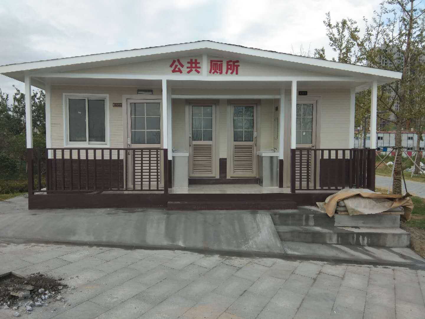 移動(dòng)廁所定制 移動(dòng)廁所定制